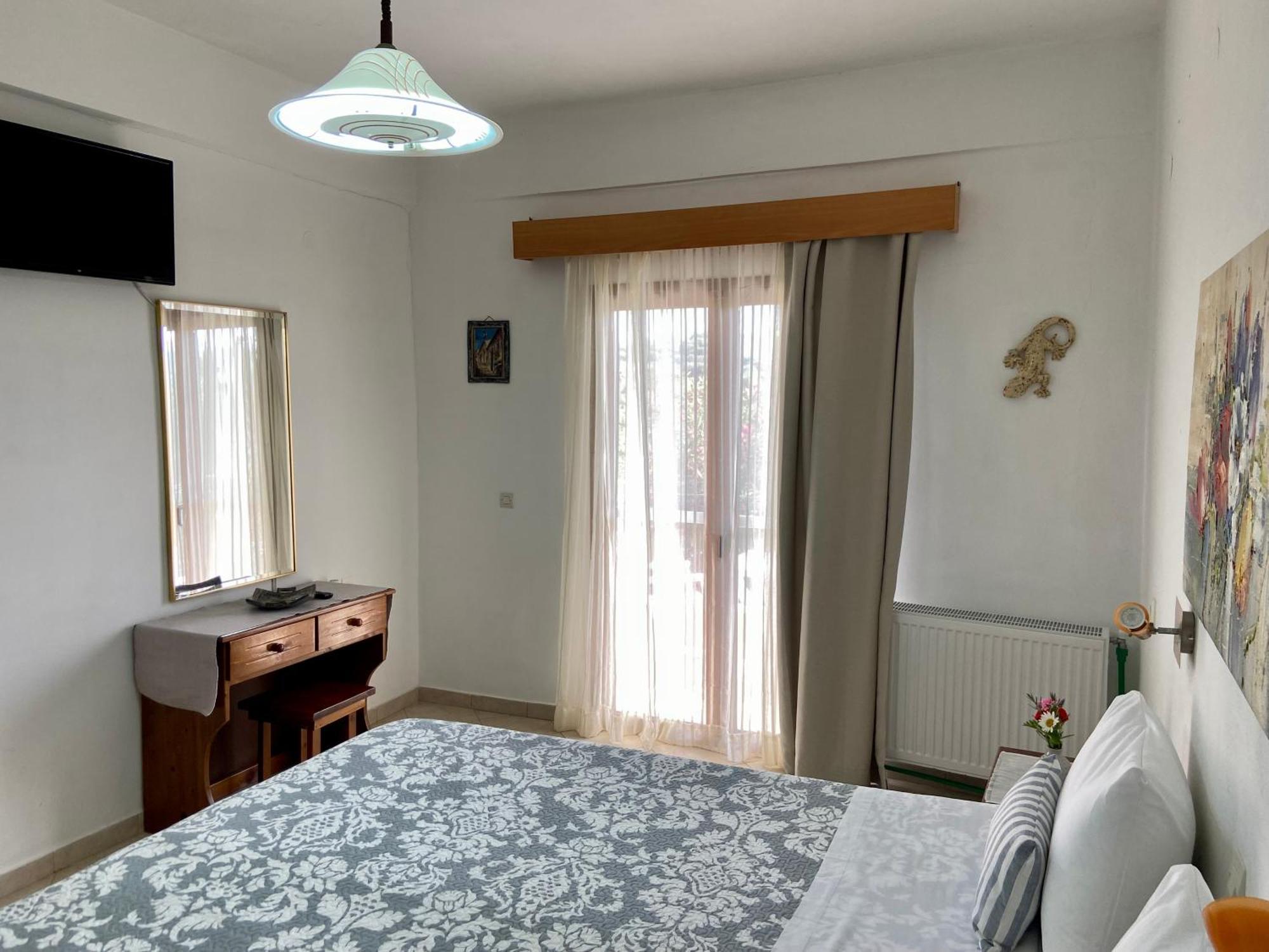 Floros Apartments Agios Stefanos Avliotes  Zewnętrze zdjęcie