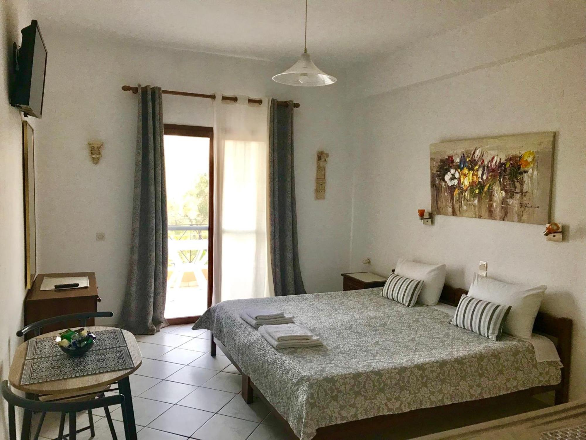 Floros Apartments Agios Stefanos Avliotes  Zewnętrze zdjęcie